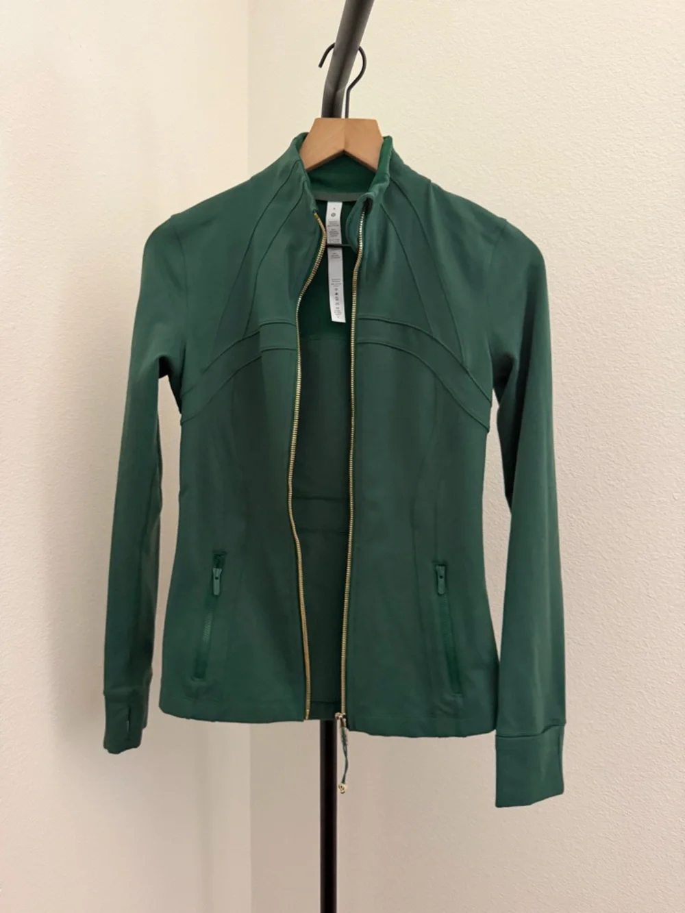 New RARE sold out lululemon athletica define shine Everglades jacket sz 6 - Picture 4 of 6